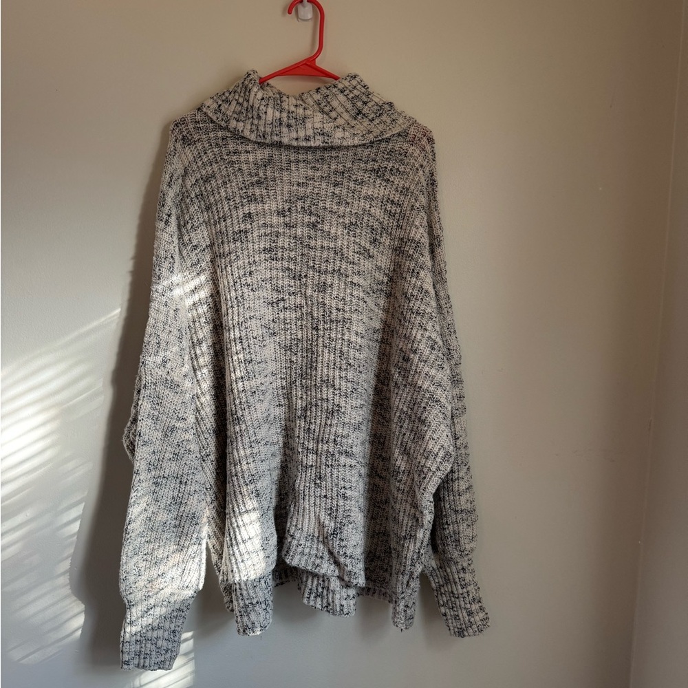 Aerie Speckled Gray Turtleneck Sweater